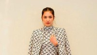Mikha Tambayong terlihat makin cantik aja nih. Foto: Instagram Mikha Tambayong