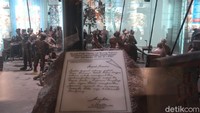 Pembangunannya dilakukan oleh keluarga besar HM Soeharto di bawah prakarsa H. Probosutedjo (salah satu adik HM Soeharto) dan diresmikan pada 8 Juni 2013. Memorial sengaja dibangun di tanah kelahiran Pak Harto yakni di Pedukuhan Kemusuk, Kalurahan Argomulyo, Kapanewon Sedayu, Kabupaten Bantul.