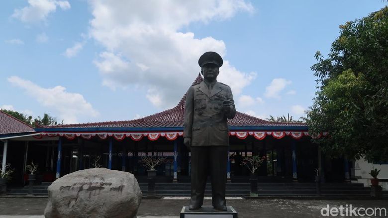 Museum Memorial Jenderal Besar HM. Soeharto Museum Memorial Jenderal Besar HM. Soeharto