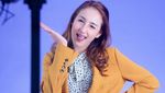 Dokter Cantik Nadia Alaydrus, Siapa Mau Diperiksa?
