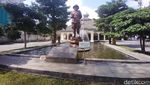 Tidak Musnah, Masih Ada Patung Soeharto di Rumdin Gibran