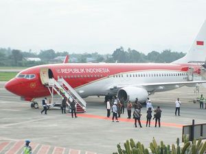 Lukas Enembe Senang Jokowi Akan Buka PON: Lepas Rindu Warga Papua