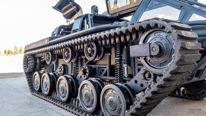 Ripsaw EV4-F4 Ripsaw EV4-F4