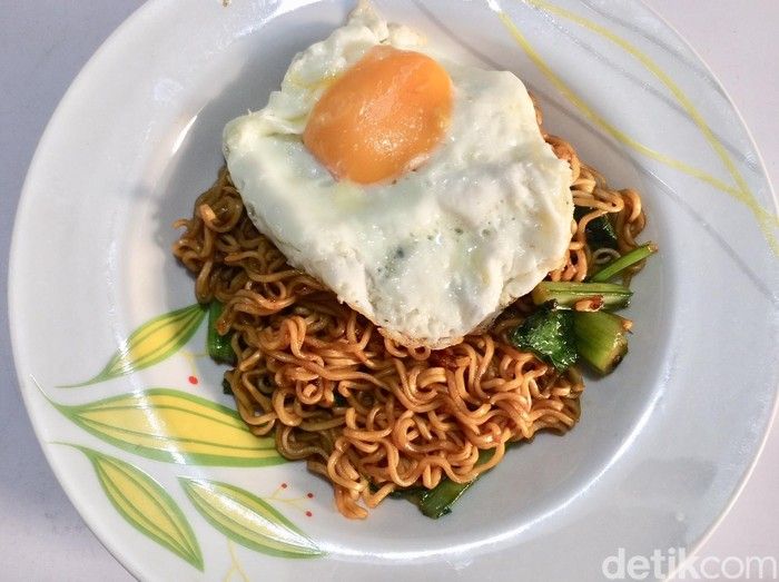 10 Resep Mie Instan Kekinian ala Drakor dan Warkop yang Gurih Nendang