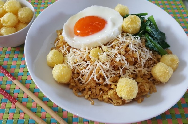 10 Resep Mie Instan Kekinian ala Drakor dan Warkop yang Gurih Nendang