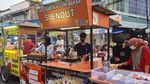 Di Pasar Lama Tangerang, Banyak Jajanan Enak dan Murah!
