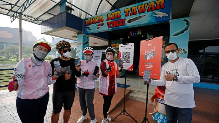 BNI Dorong Transaksi QRIS di Objek Wisata Taman Mini Indonesia Indah BNI turut mendukung percepatan pemulihan perekonomian nasional dan pariwisata, serta memberikan kemudahan transaksi keuangan di tengah pandemi COVID-19. Salah satunya dengan mendorong transaksi digital melalui QR Payment BNI Mobile Banking di berbagai merchant, termasuk di daerah wisata.