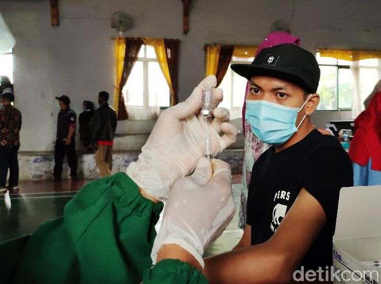 Ciamis Maraton Kejar Target Vaksinasi COVID-19