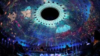 Upacara pembukaan Dubai Expo 2020 yang sangat megah dan futuristik, (30/9/2021). The golden ring of connectivity yang menjadi inspirasi logo Expo 2020 Dubai, dipampang megah menggambarkan World Expo paling inklusif. (Photo by Francois Nel/Getty Images)