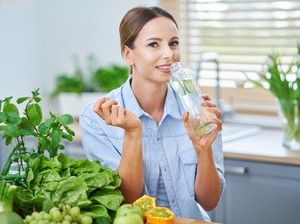 Lakukan 6 Tips Diet Ini dari Sekarang agar Ramping di Usia 40an