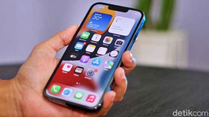 iPhone 13 Pro