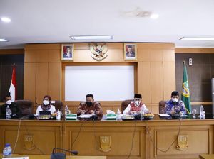 Catat! Kemnaker Jamin Tak Ada Potongan Duit BSU Rp 1 Juta