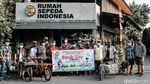 Komunitas Bike To Work Gowes Bareng untuk Peringati Hari Batik