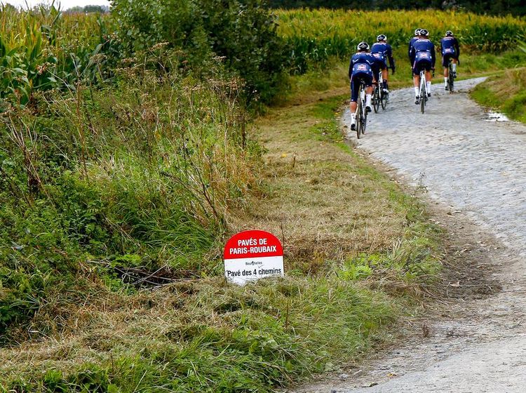 Lebih Dekat dengan Nerakanya Para Pesepeda, Jalur Paris-Roubaix
