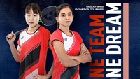 Pearly Tan bersama rekannya, Thinaah Muralitharan berhadapan dengan pebulu tangkis ganda putri Indonesia, Greysia Polii dan Apriyani Rahayu. Mereka bertanding di babak perempat final Piala Sudirman 2021.