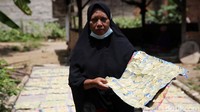 Pemilik Usaha Emping Melinjo dari Klaster Emping Melinjo Mitra Agam, Suwarti mengungkapkan usaha miliknya mulai dirintis sejak 1997 silam.
