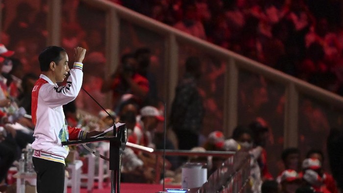 Pekan Olahraga Nasional (PON) XX di Papua resmi dibuka. Pesta olahraga nasional itu dibuka langsung oleh Presiden Joko Widodo di Stadion Lukas Enembe, Sabtu (2/10).