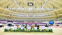 Kita juga patut bersyukur, Papua ini memiliki berbagai venue olahraga yang berstandar internasional. Mulai dari Istora Papua Bangkit, arena akuatik, arena kriket, arena hoki, arena dayung, arena panahan, sampai arena sepatu roda, jelasnya. (Lukas dan Laily Rachev - Biro Pers Sekretariat Presiden)