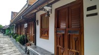 Komunitas yang terbentuk tahun 2012 ini, menggagas edukasi terkait arsitektur tradisional kepada wisawatan dengan minat khusus. Menurut Joko, gagasan ini muncul pascagempa Jogja 2006. Saat itu banyak bangunan kuno yang roboh diguncang gempa dengan magnitudo 5,9.