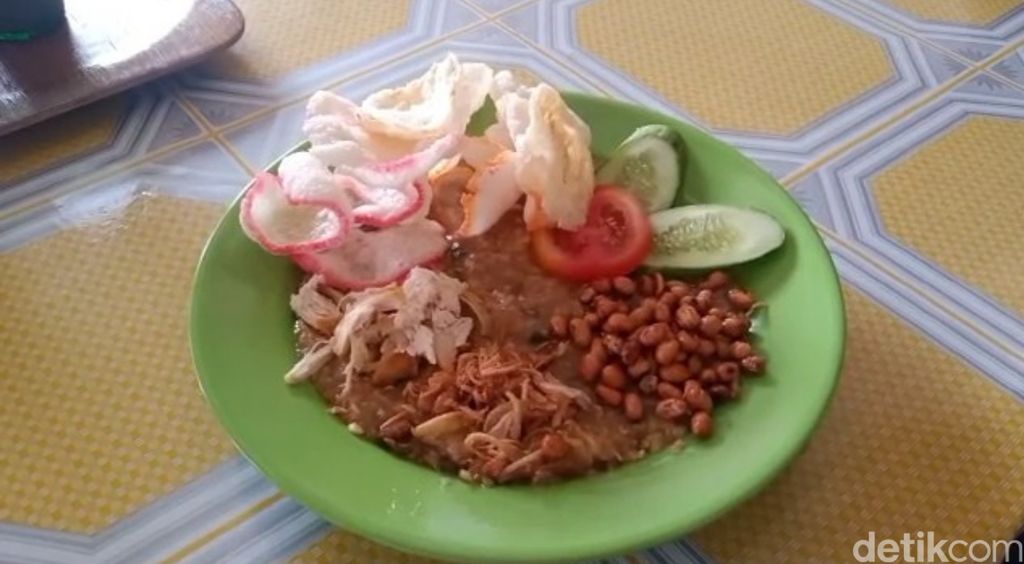 Hangat Gurih Bubur Goreng Cianjur, 'Sekte' Bubur Baru yang Bikin Ketagihan