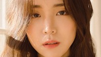 Kim Ji Eun debut di dunia hiburan sebagai model di tahun 2016. Foto: (Dok. Instagram @kj_ieun)