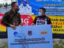 Kini Desa Terpencil di Kabupaten Banggai Dapat Layanan 4G/LTE