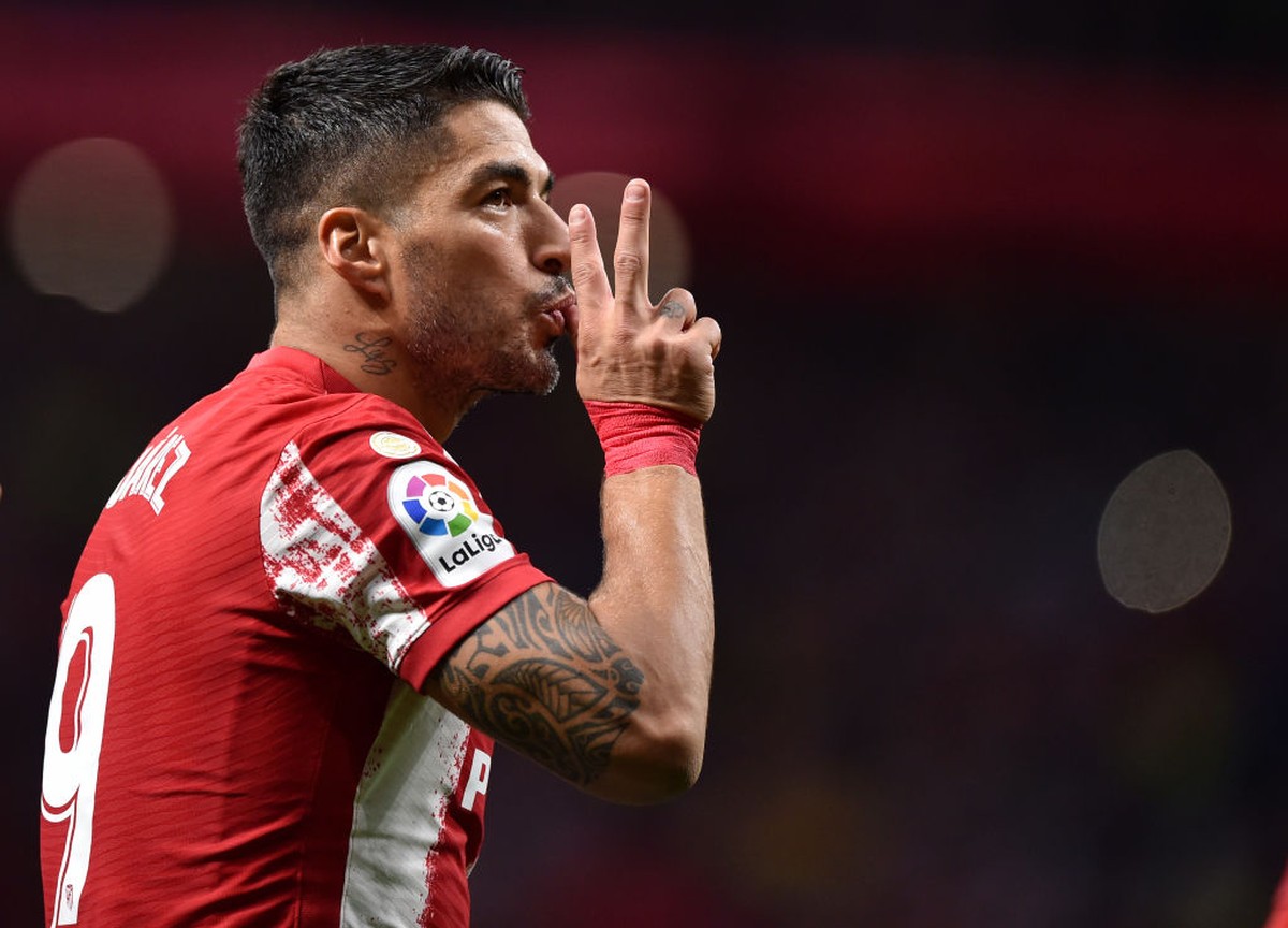 David Beckham Juga Lirik Luis Suarez (Getty Images)
