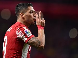 Cerita Telepon 40 Detik Saat Suarez Didepak Koeman