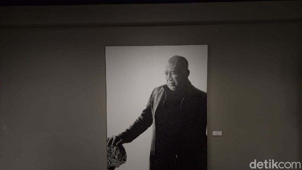 Bangunan ini awalnya merupakan tempat penyimpanan karya-karya I Nyoman Nuarta dan diperuntukkan bagi dirinya sendiri. Namun karena banyak diminati pengunjung, akhirnya museum itu dibuka untuk umum. Bangunan ini awalnya merupakan tempat penyimpanan karya-karya I Nyoman Nuarta dan diperuntukkan bagi dirinya sendiri. Namun karena banyak diminati pengunjung, akhirnya museum itu dibuka untuk umum.