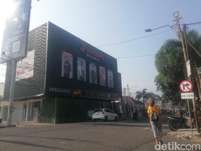 Menilik sejarah gedung bioskop Pasifik di Sumedang