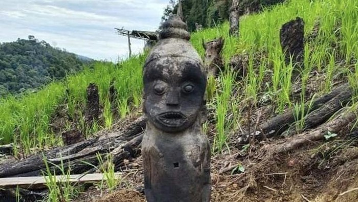 Penemuan patung kuno di Labura, Sumut