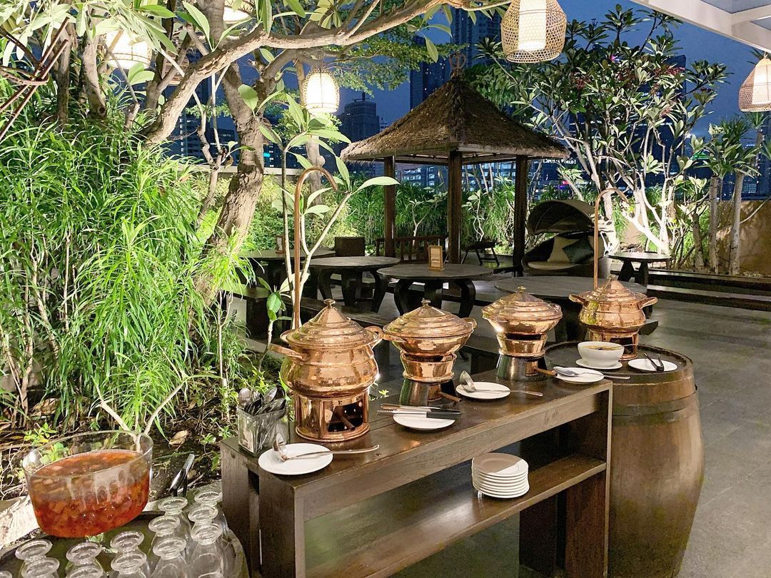 Rayakan Boyfriend Day dengan Makan Malam Romantis di 5 Tempat Ini