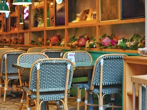 Rayakan Boyfriend Day dengan Makan Malam Romantis di 5 Tempat Ini