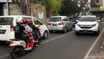 Wisatawan Tinggalkan Dago Bandung, Arus Lalin Padat Merayap