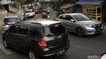 Wisatawan Tinggalkan Dago Bandung, Arus Lalin Padat Merayap