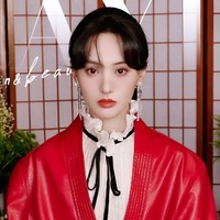 Melalui akun media sosialnya pada 29 September 2021, Zheng Shuang membuat unggahan yang menuduh mantan suaminya Zhang Heng selingkuh darinya dengan wanita lain. Dia mengunggah foto wanita yang disebutnya sebagai pelakor dalam pernikahannya. Foto: Dok. Facebook Zheng Shuang Philippines