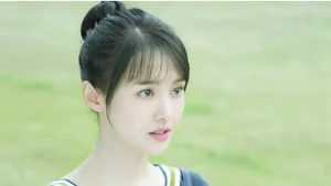 Bintang mandarin Zheng Shuang dibuat kesal oleh netizen belum lama ini. Dok. Facebook Zheng Shuang Philippines