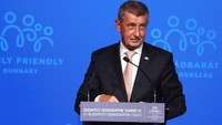 Pejabat dunia lain yang turut disorot karena dikabarkan terseret skandal Pandora Papers adalah Perdana Menteri Ceko Andrej Babis. Ia dilaporkan membeli sebuah puri di selatan Prancis senilai US$ 22 juta. Namun ia menegaskan tak pernah melakukan hal ilegal atau salah. AP Photo/Laszlo Balogh.
