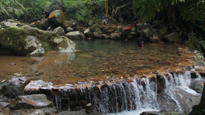 Air terjun Lembah Tepus