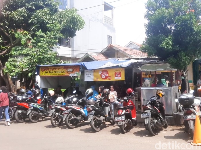 Bakso Pak Sugeng, Bakso Viral di Bogor yang Bisa Habiskan 50 Kg Tetelan Sehari