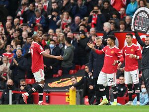 Muak Jagokan MU, Merson Kini Prediksikan Leicester City Menang