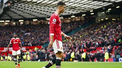 Foto: Lemah Lunglai Cristiano Ronaldo
