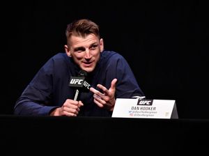 Dan Hooker Mau Habisi Islam di Depan Khabib