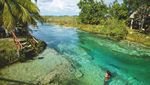 Foto: Danau Tujuh Warna Tempat Populasi Purba Bumi