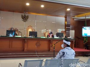 Dedi Mulyadi Sebut Siti Aisyah Dukung RK di Pilgub, Ini Kata Pengamat