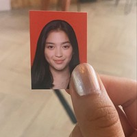 Sebelumnya, Dhinda juga pernah meraih medali perah di Sea Games 2019. Namun ketika itu, ia juara dalam cabor ice skating. Dhina juga pernah memenangkan emas dan perunggu pada ajang Korean Open Short Track 2019. Wanita ini tampaknya memang jago berbagai jenis olahraga. Foto: Instagram @dindasabilajh