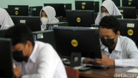 Pelajar peserta ANBK dipilih dan dijadwalkan oleh pihak sekolah.