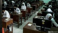 Pelaksanaan ANBK ini, menerapkan protokol kesehatan yang ketat kepada seluruh warga sekolah. Siswa/i telah divaksin dan dalam kondisi sehat, diwajibkan untuk mencuci tangan dan dicek suhu tubuhnya, hanya siswa dengan suhu tubuh di bawah 37 derajat celcius yang bisa mengikuti ANBK.
