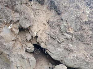 Imbas Disposal Mother of Satan di Ciremai: Tanah Longsor-Lubang 1 Meter