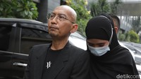 Ia masih memperjuangkan haknya sebagai korban ayah Taqy Malik. Foto: Palevi/detikHOT